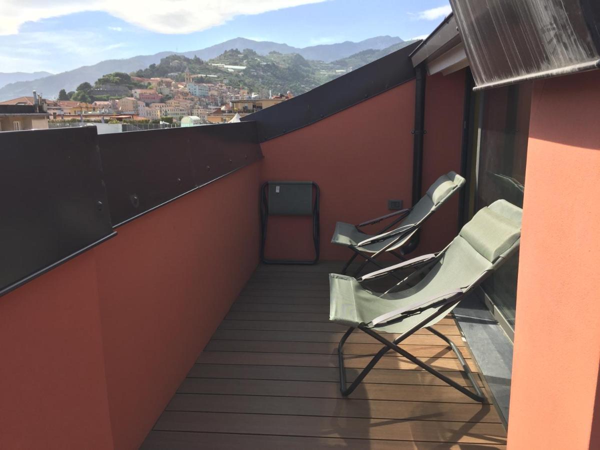 B&B Via Roma 41 Вентимиля Екстериор снимка